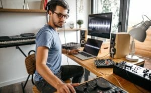 DJ Muziekproducer Worden NHA